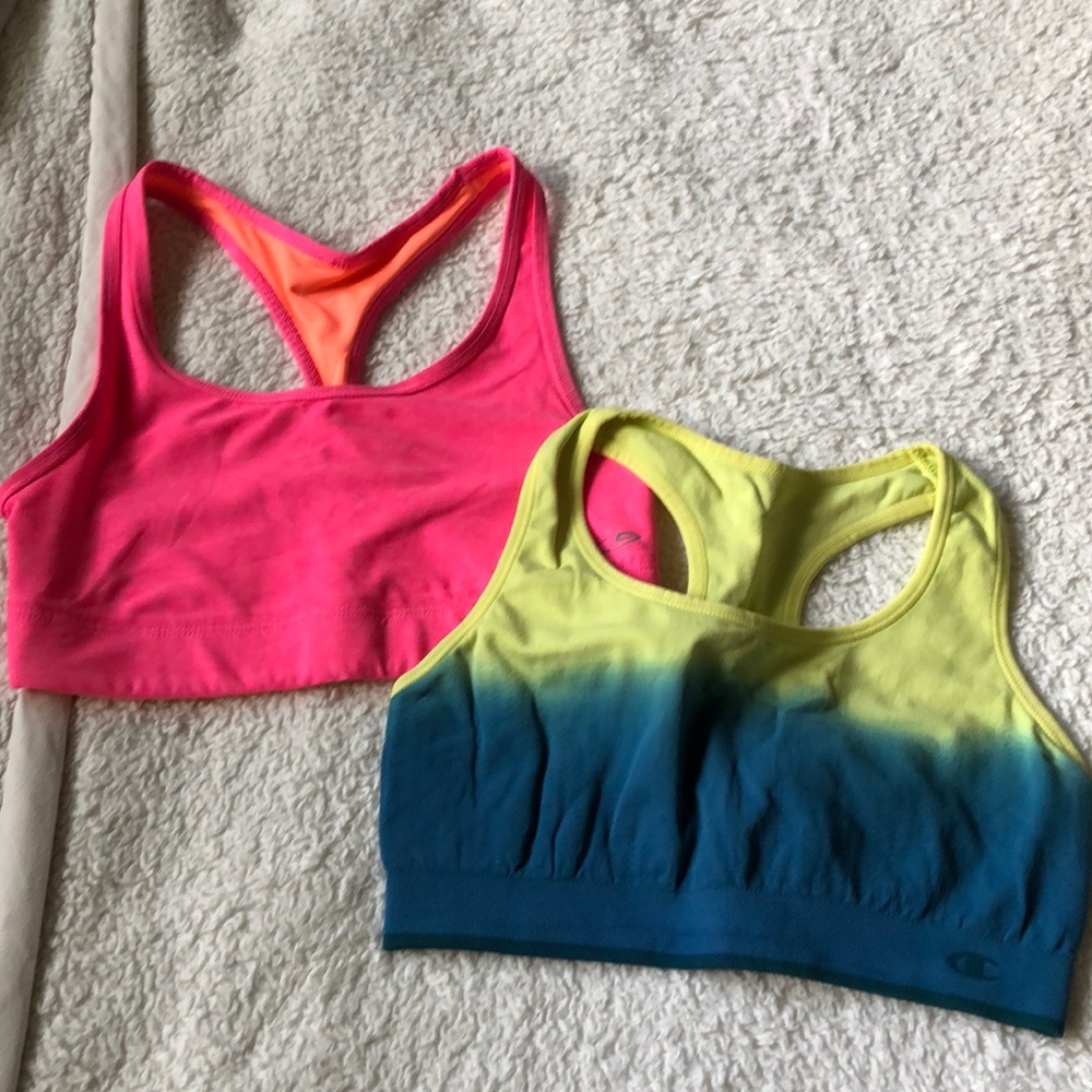 2 Sports Bras